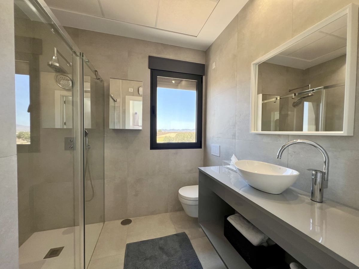 7 bedroom Villa for sale in Hacienda del Alamo - € 775,000 (Ref: 9413324)