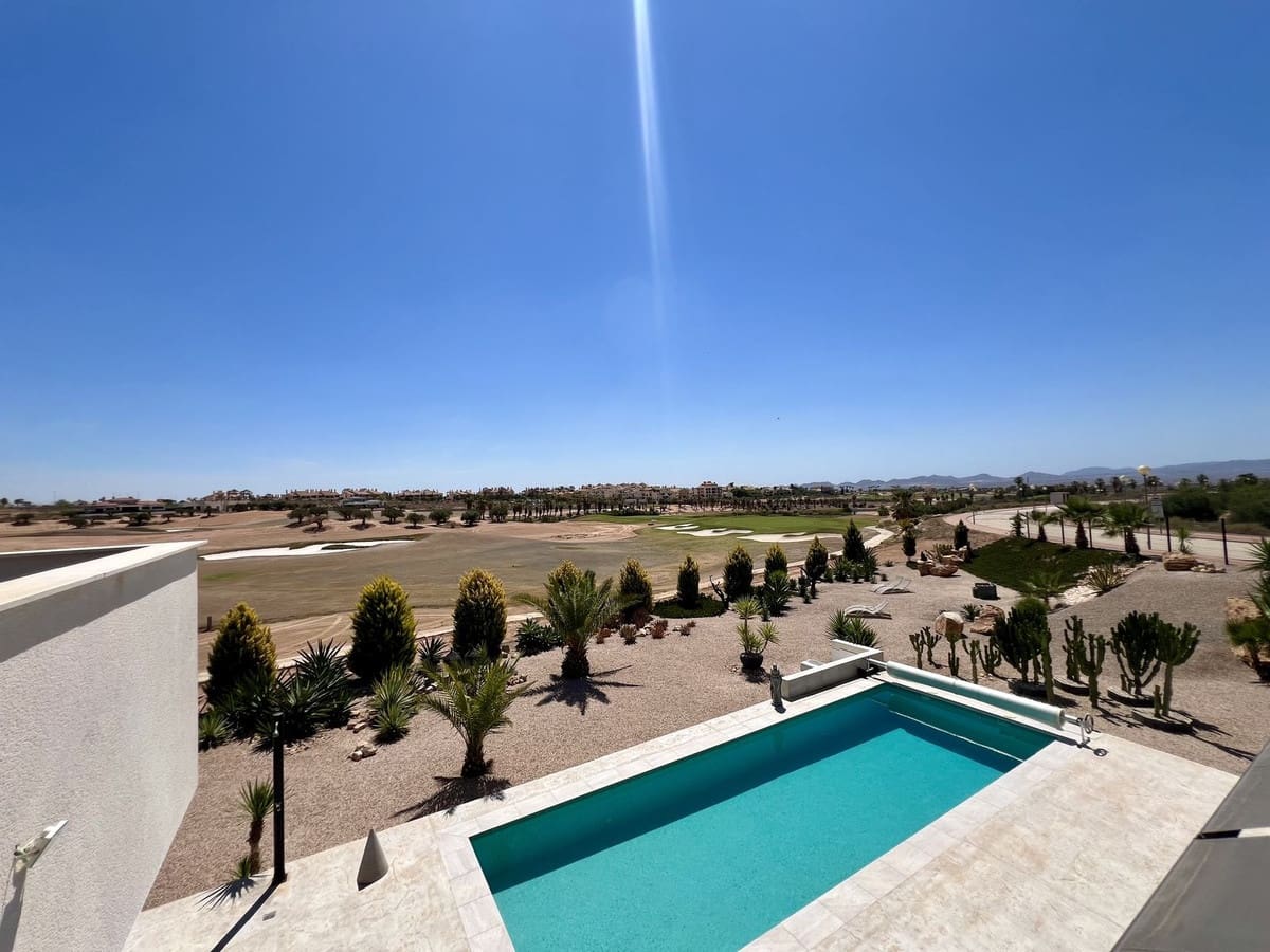 7 bedroom Villa for sale in Hacienda del Alamo - € 775,000 (Ref: 9413324)