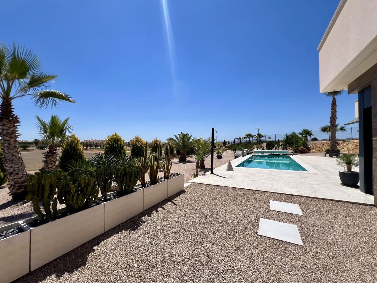 7 bedroom Villa for sale in Hacienda del Alamo - € 775,000 (Ref: 9413324)