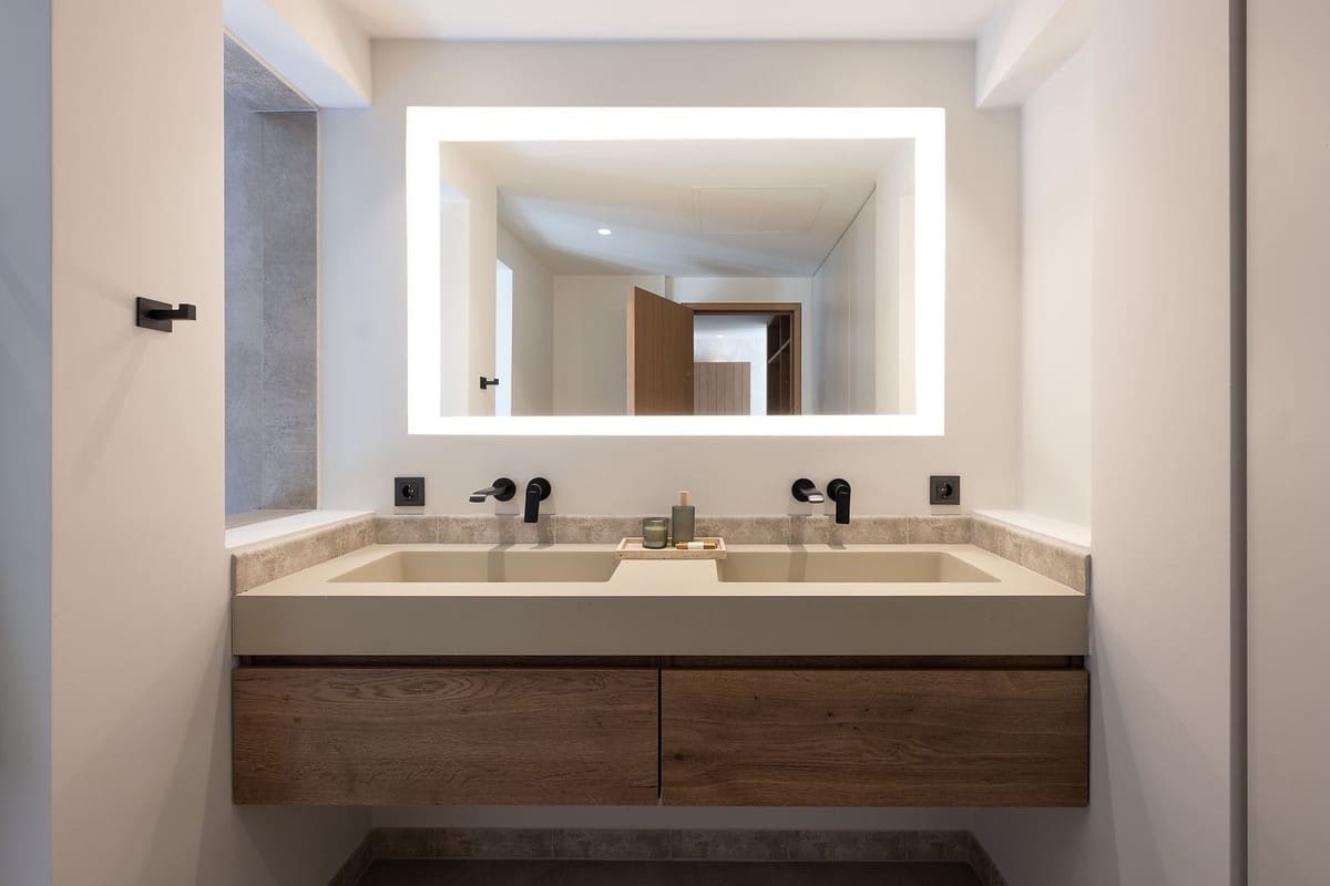 4 soverom Villa til salgs i Nueva Andalucia - € 2 795 000 (Ref: 9413326)