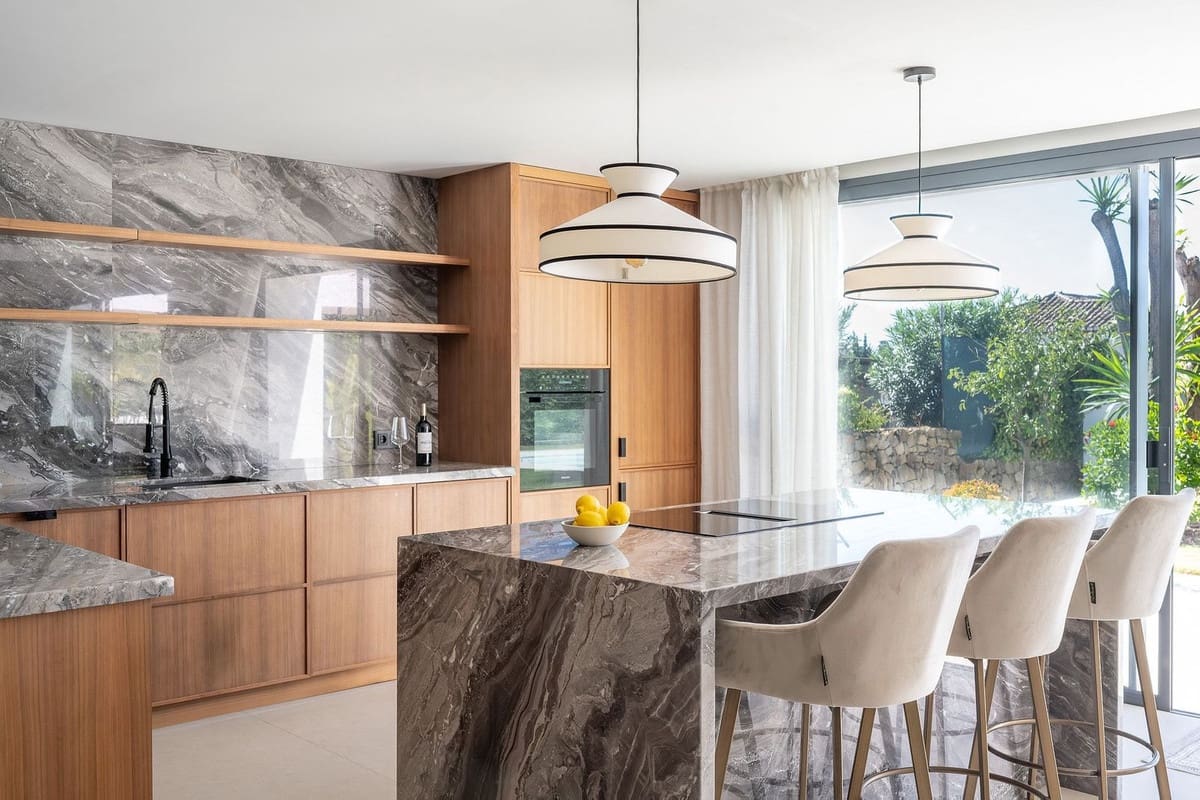 4 soverom Villa til salgs i Nueva Andalucia - € 2 795 000 (Ref: 9413326)