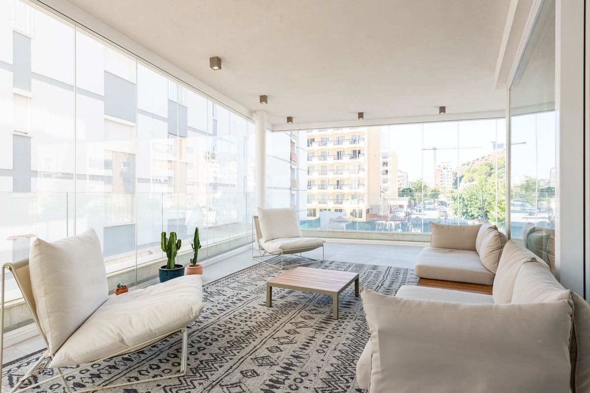 2 slaapkamer Appartement te koop in Fuengirola - € 479.000 (Ref: 9413327)