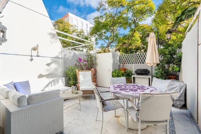 2 sypialnia Apartament na sprzedaż w Casco Antiguo, Marbella - 699 000 € (Ref: 9413329)