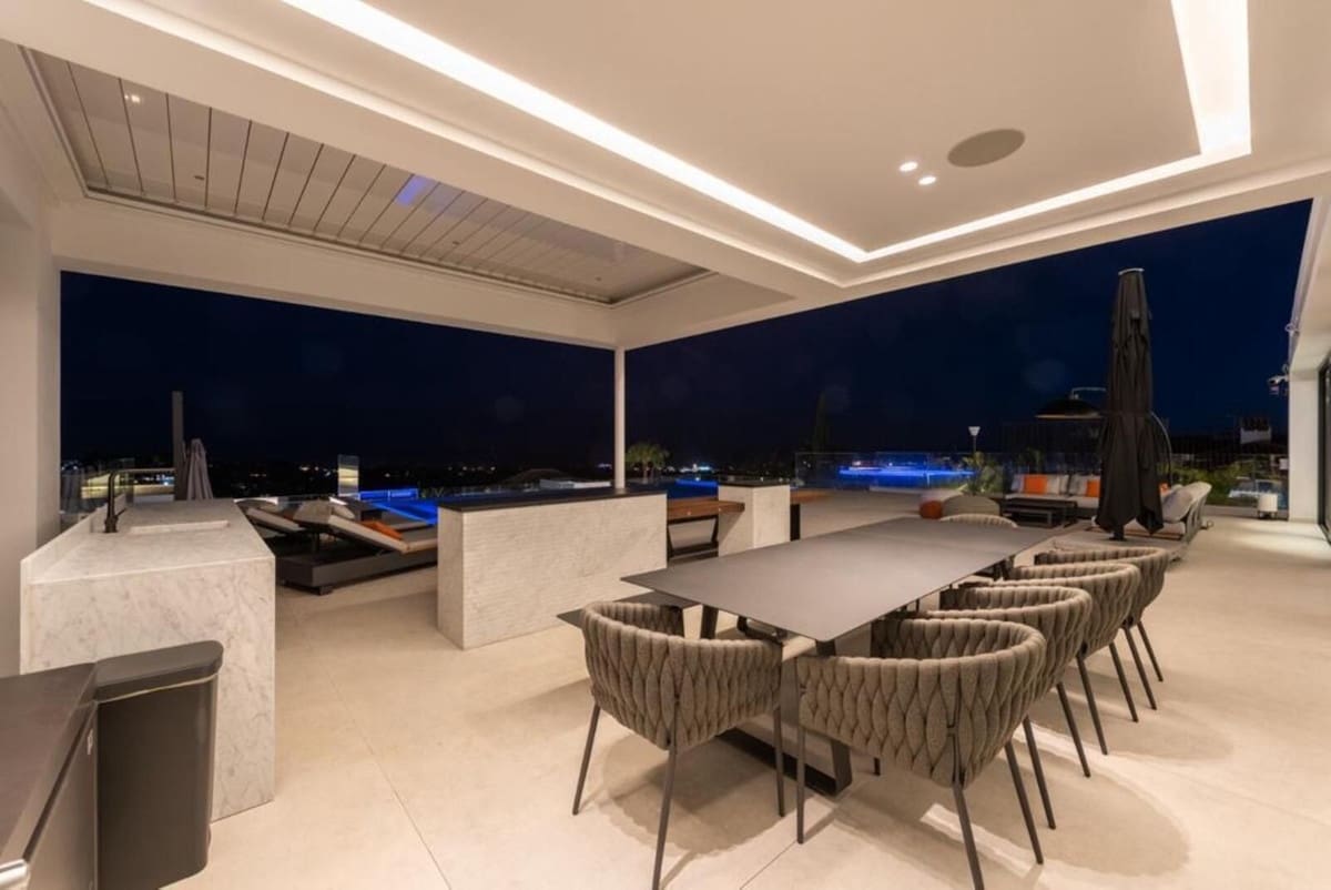 6 soverom Villa til salgs i New Golden Mile - € 6 000 000 (Ref: 9413330)