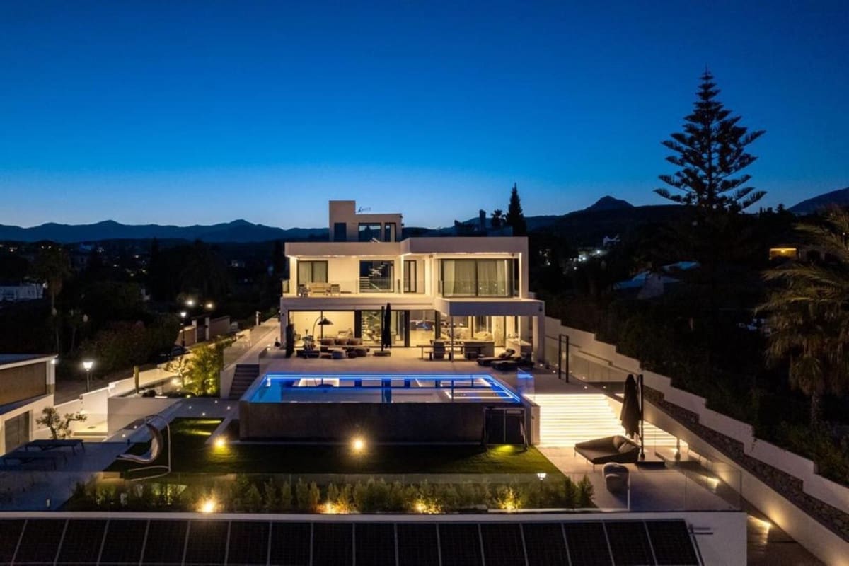 6 makuuhuone Huvila myytävänä paikassa Benahavis - 4 980 000 € (Ref: 9413330)