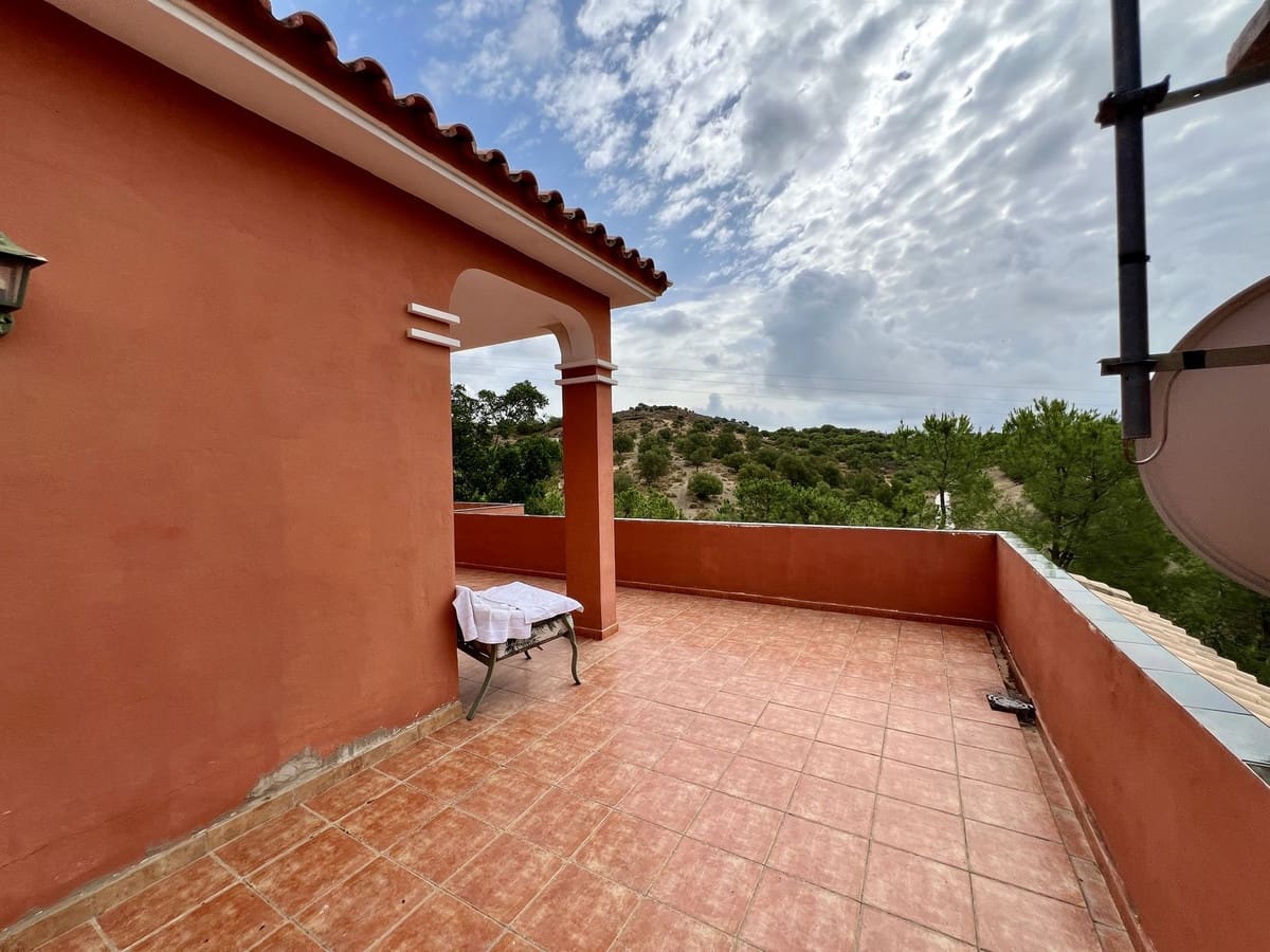 8 soveværelse Villa til salg i Mijas Golf - € 950.000 (Ref: 9413335)