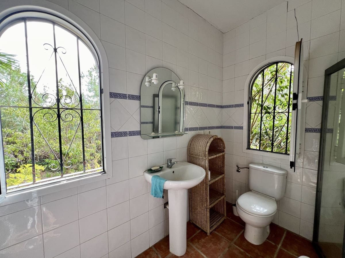 8 soveværelse Villa til salg i Mijas Golf - € 950.000 (Ref: 9413335)