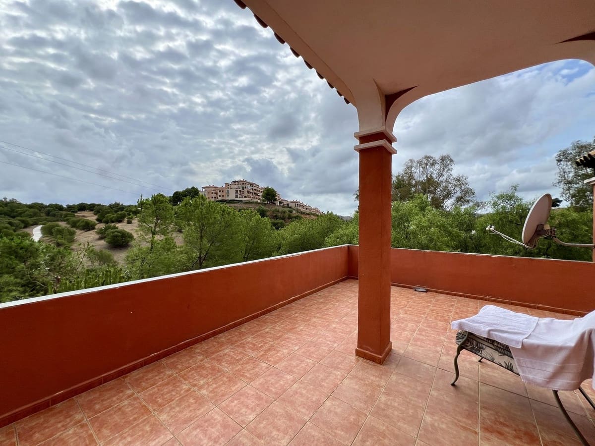 8 Zimmer Villa zu verkaufen in Mijas Golf - 950.000 € (Ref: 9413335)