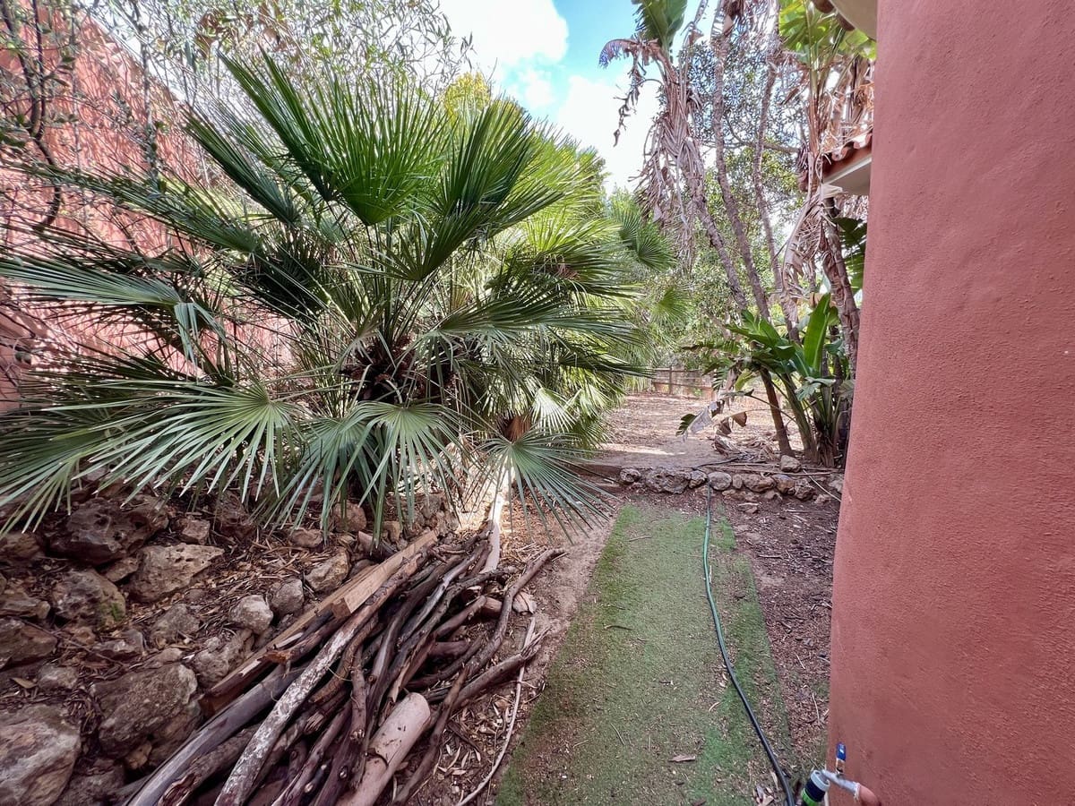 8 Zimmer Villa zu verkaufen in Mijas Golf - 950.000 € (Ref: 9413335)