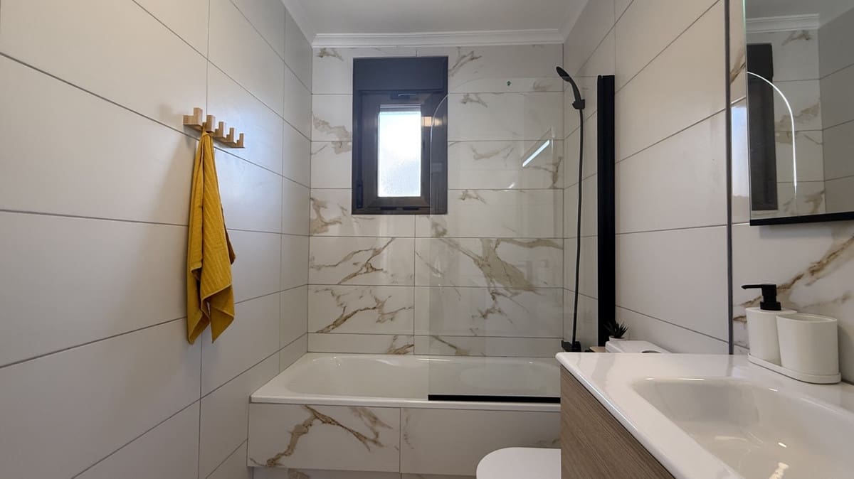 3 sovrum Hus till salu i San Miguel de Salinas - 229 900 € (Ref: 9413340)