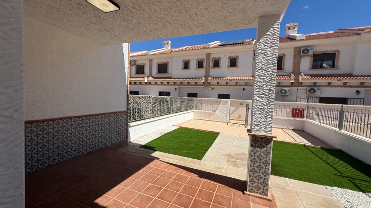 3 sovrum Hus till salu i San Miguel de Salinas - 229 900 € (Ref: 9413340)