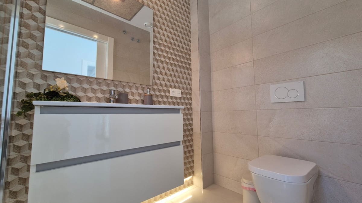 4 camera da letto Villa in vendita in Torrevieja - 785.000 € (Rif: 9413341)