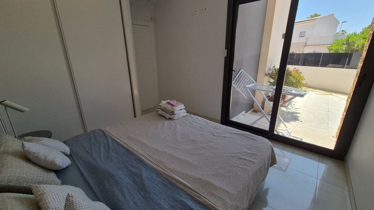 4 camera da letto Villa in vendita in Torrevieja - 785.000 € (Rif: 9413341)