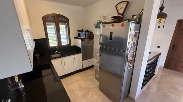 4 soveværelse Villa til salg i Orihuela ciudad, Orihuela - € 810.000 (Ref: 9413345)