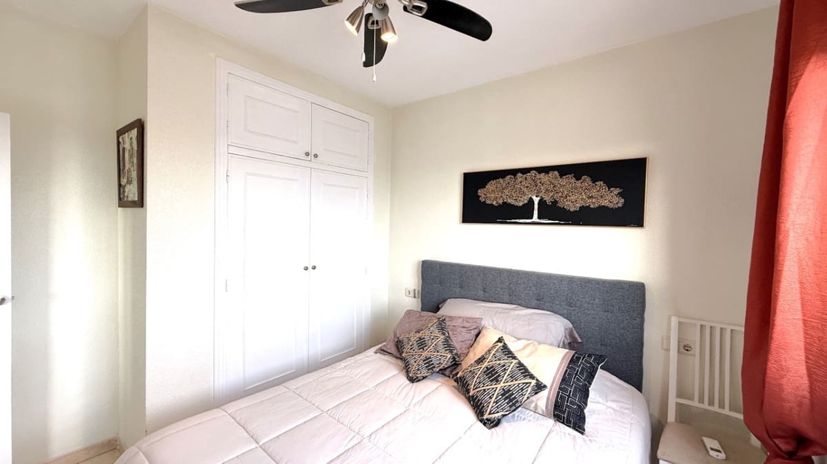 Apartamento de 3 habitaciones en Orihuela en venta - 204.900 € (Ref: 9413349)