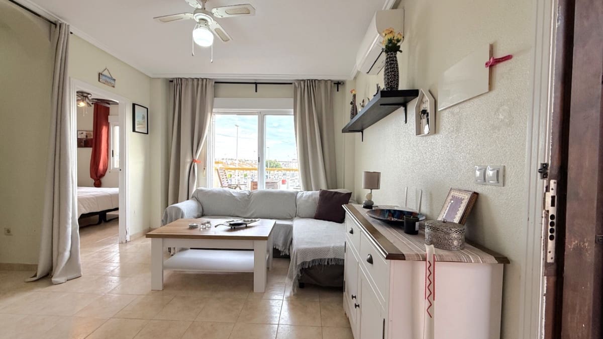Apartamento de 3 habitaciones en Orihuela en venta - 204.900 € (Ref: 9413349)