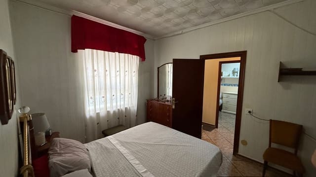 4 slaapkamer Huis te koop in Parque Acuático - Sector 25, Torrevieja - € 275.000 (Ref: 9413350)
