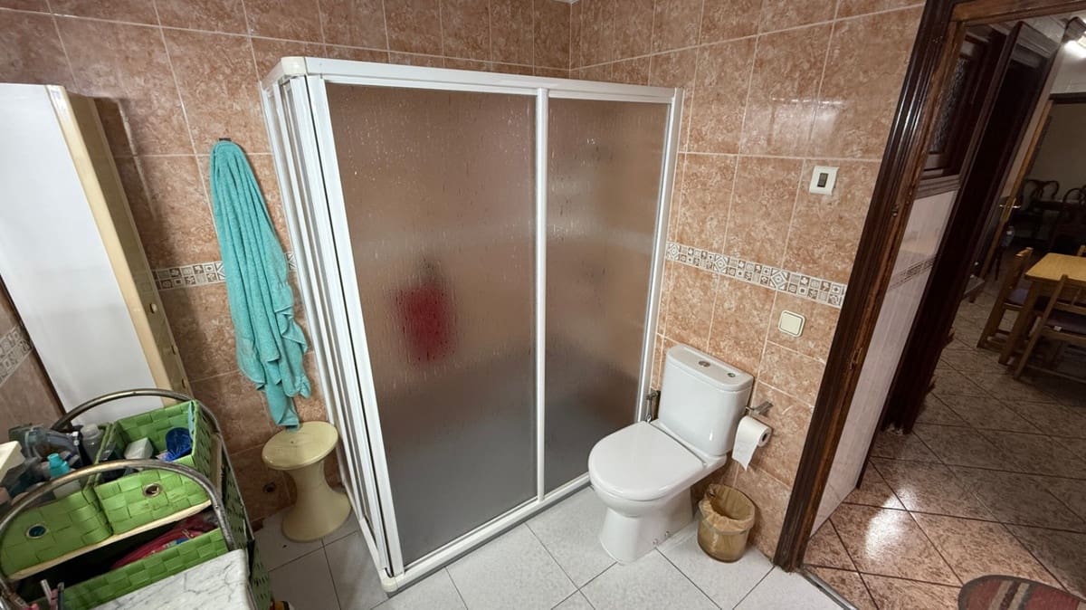 4 slaapkamer Huis te koop in Torrevieja - € 275.000 (Ref: 9413350)