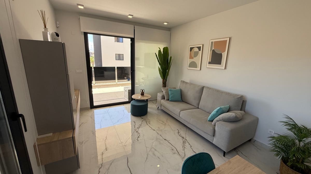 2 chambre Appartement à vendre à Orihuela - 299 900 € (Ref: 9413354)