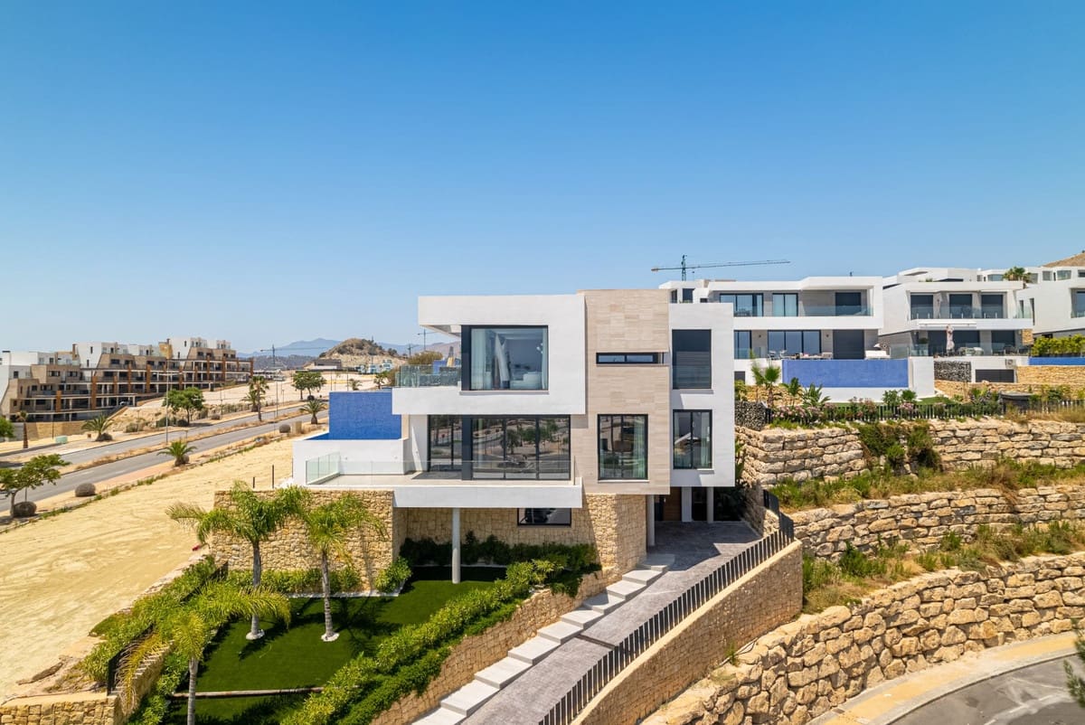 4 soveværelse Villa til salg i Finestrat - € 2.700.000 (Ref: 9413356)