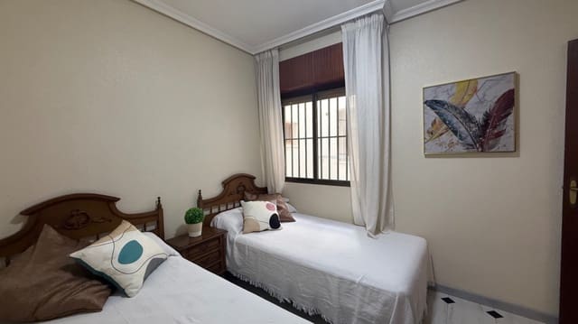 3 bedroom Apartment for sale in Las Piscinas Naturales, Torrevieja - € 324,000 (Ref: 9413357)