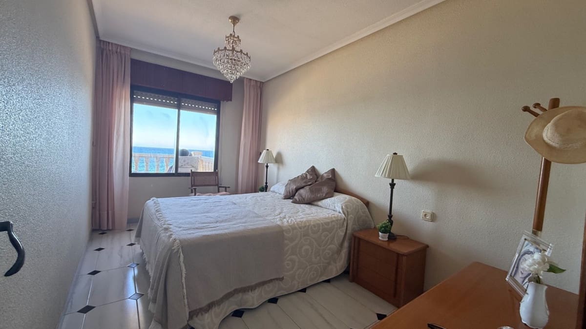 3 bedroom Apartment for sale in Torrevieja - € 324,000 (Ref: 9413357)