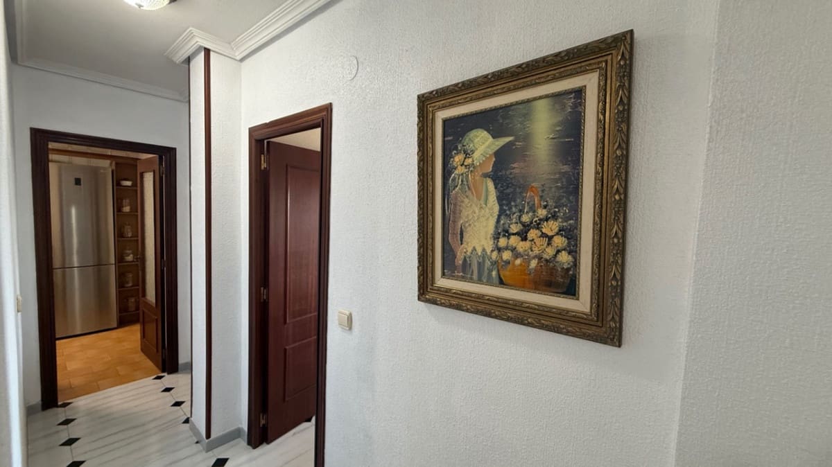 3 slaapkamer Appartement te koop in Torrevieja - € 324.000 (Ref: 9413357)