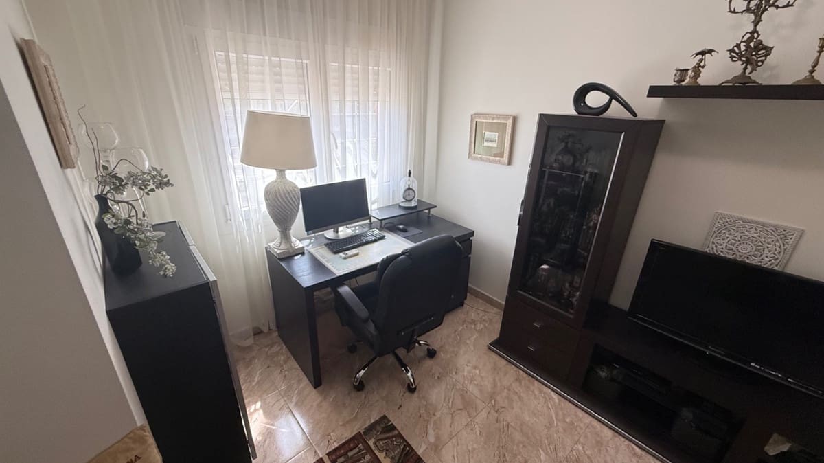 7 sovrum Villa till salu i Torrevieja - 930 000 € (Ref: 9413362)