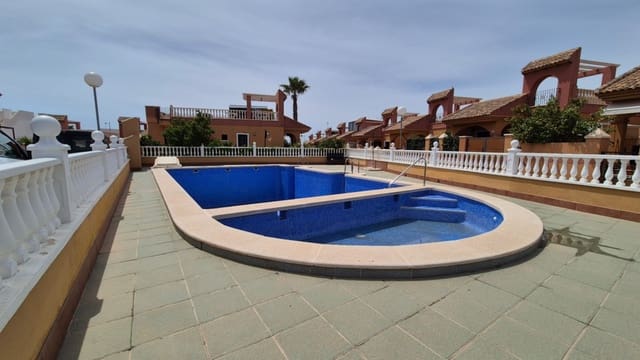 2 bedroom Villa for sale in Las Piscinas Naturales, Torrevieja - € 322,400 (Ref: 9413367)