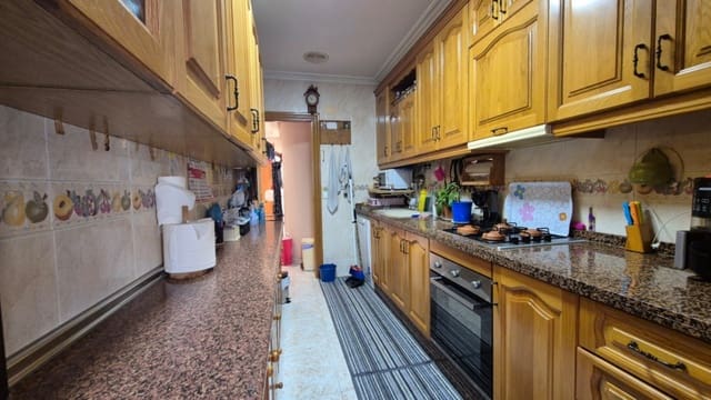 3 bedroom Apartment for sale in Las Piscinas Naturales, Torrevieja - € 250,000 (Ref: 9413372)