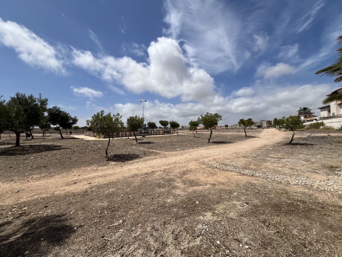 4 soveværelse Villa til salg i Orihuela - € 399.000 (Ref: 9413376)