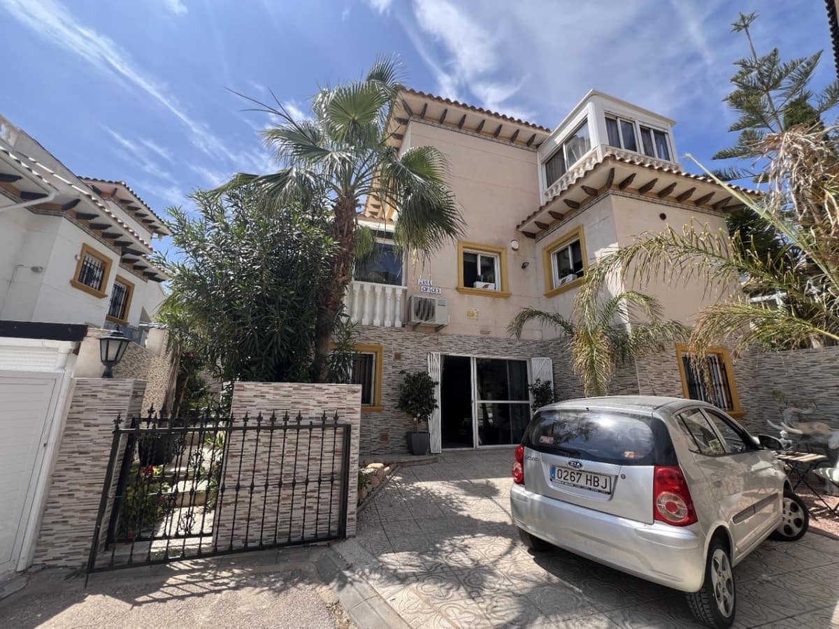 4 camera da letto Villa in vendita in Orihuela - 399.000 € (Rif: 9413376)