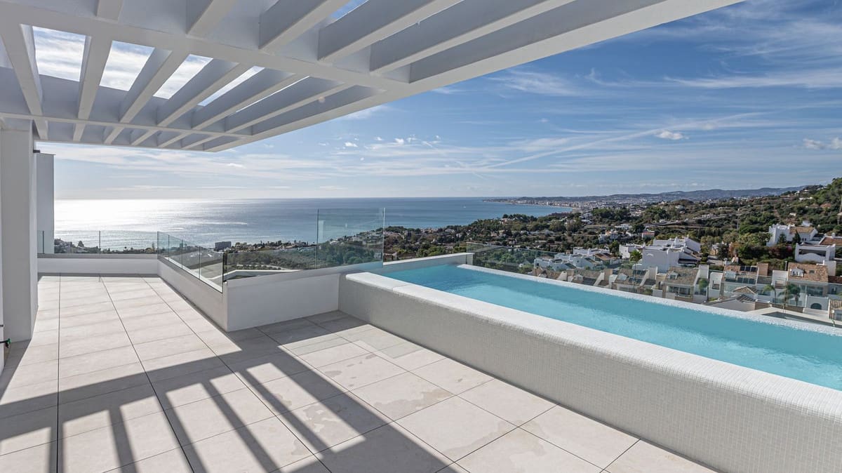 4 makuuhuone Huvila myytävänä paikassa Benalmadena - 2 100 000 € (Ref: 9413382)