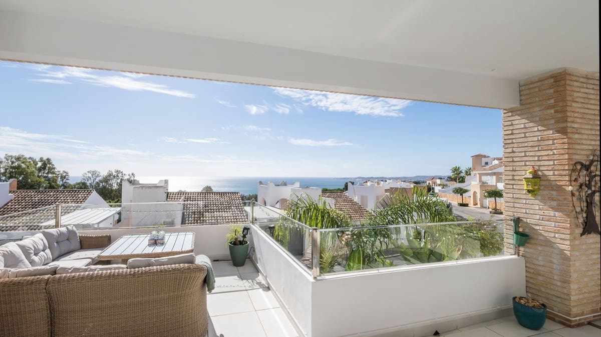 4 makuuhuone Huvila myytävänä paikassa Torremuelle - 1 150 000 € (Ref: 9413383)