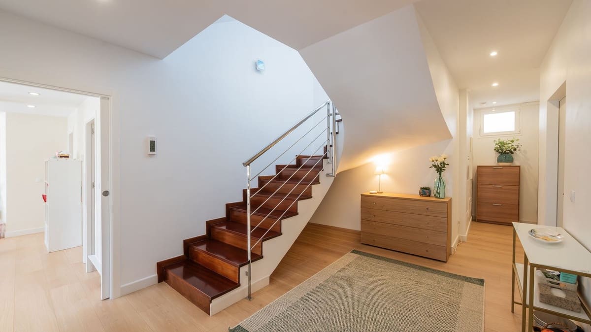 4 makuuhuone Huvila myytävänä paikassa Torremuelle - 1 150 000 € (Ref: 9413383)