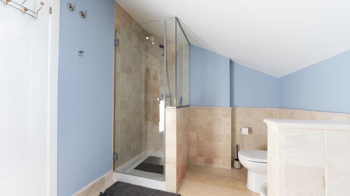 4 makuuhuone Huvila myytävänä paikassa Torremuelle - 1 150 000 € (Ref: 9413383)