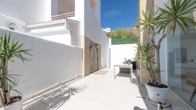 4 bedroom Villa for sale in Torremuelle, Benalmádena - € 1,150,000 (Ref: 9413383)