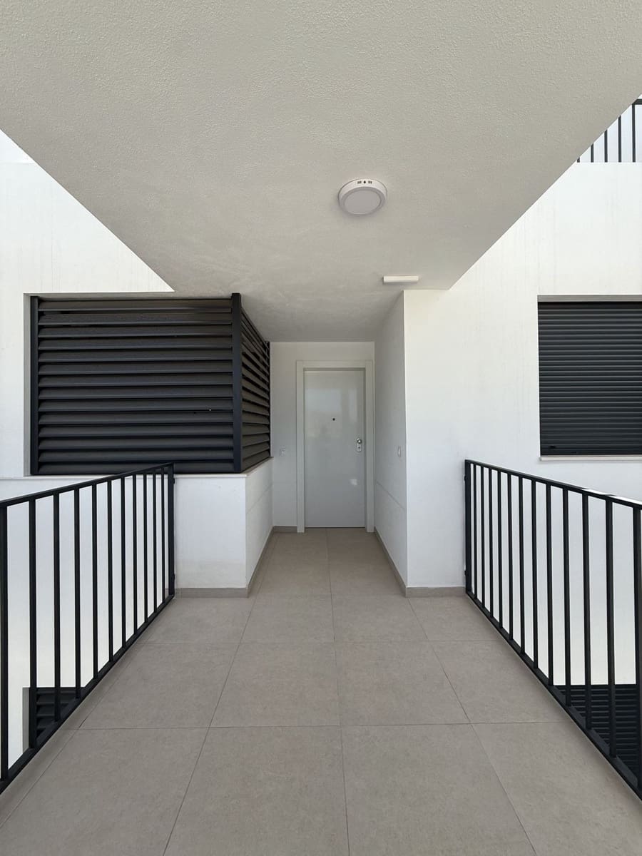 2 bedroom Apartment for sale in La Cala de Mijas - € 420,000 (Ref: 9413385)