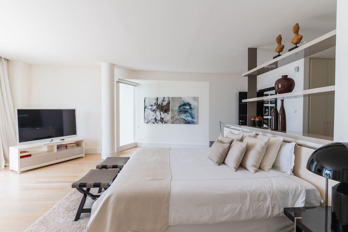 4 quarto Moradia para venda em Golden Mile - 4 200 000 € (Ref: 9413386)