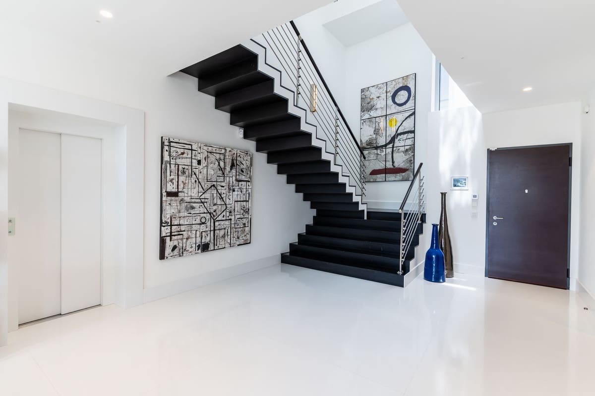 4 quarto Moradia para venda em Golden Mile - 4 200 000 € (Ref: 9413386)