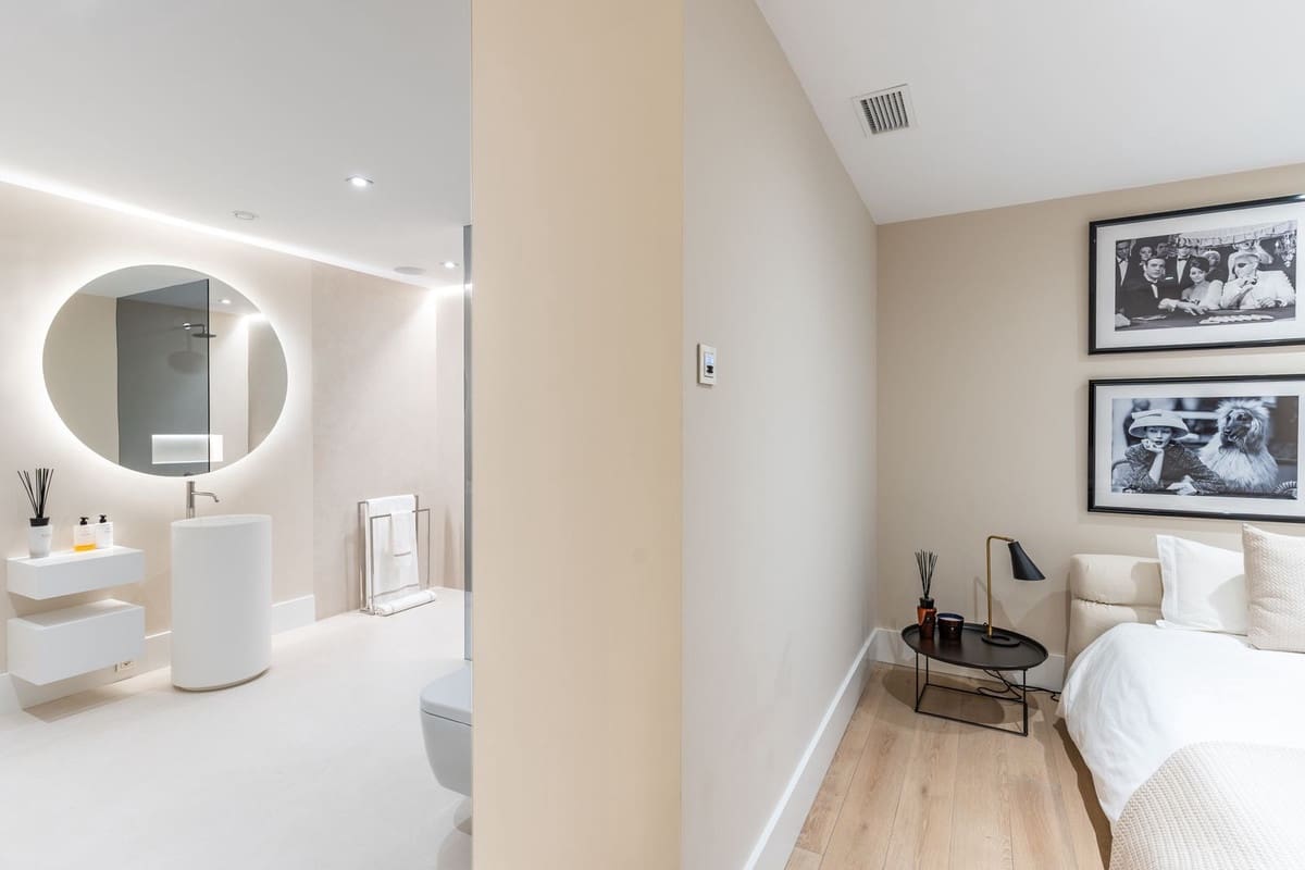 4 quarto Moradia para venda em Golden Mile - 4 200 000 € (Ref: 9413386)