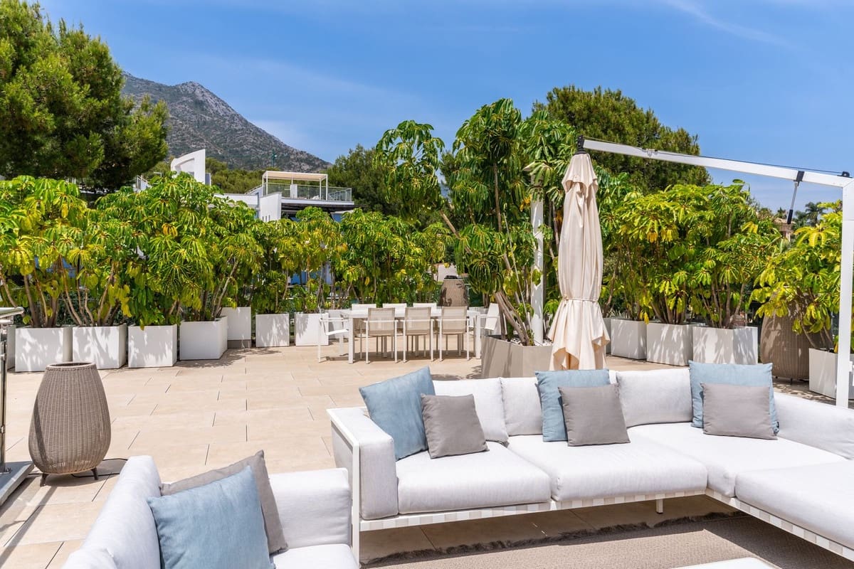 4 quarto Moradia para venda em Golden Mile - 4 200 000 € (Ref: 9413386)