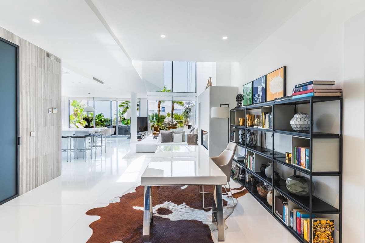 4 chambre Villa/Maison à vendre à Golden Mile avec garage - 3 950 000 € (Ref: 9413386)