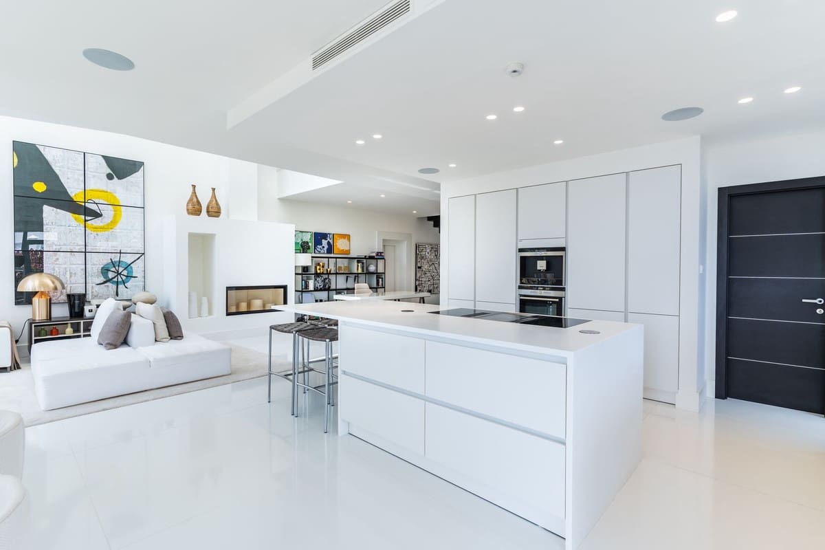 4 chambre Villa/Maison à vendre à Golden Mile avec garage - 3 950 000 € (Ref: 9413386)