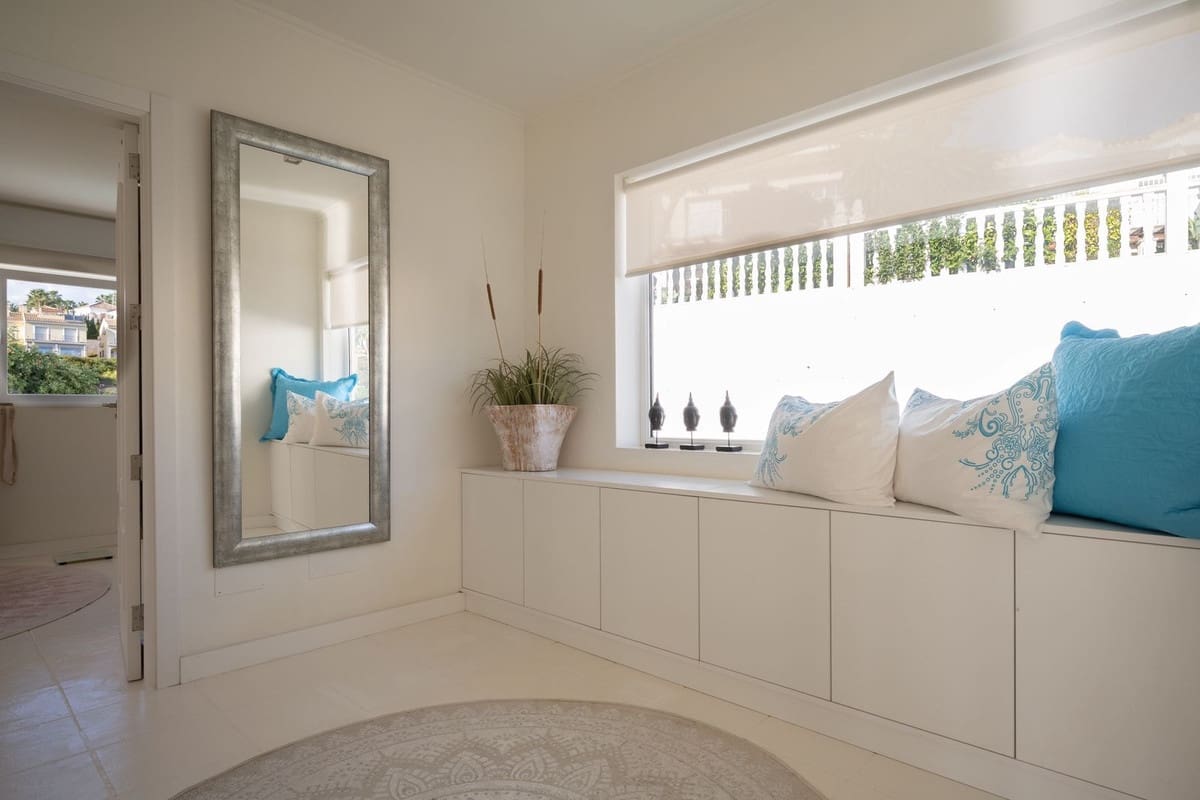 Chalet de 5 habitaciones en Riviera del Sol en venta - 1.700.000 € (Ref: 9413392)