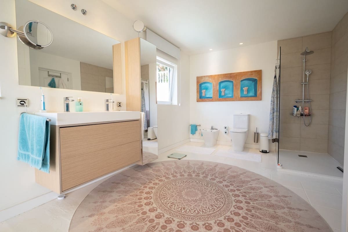 Chalet de 5 habitaciones en Riviera del Sol en venta - 1.700.000 € (Ref: 9413392)