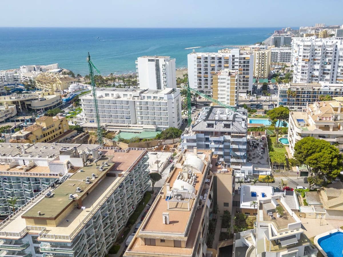 1 soverom Leilighet til salgs i Benalmadena - € 279 000 (Ref: 9413397)