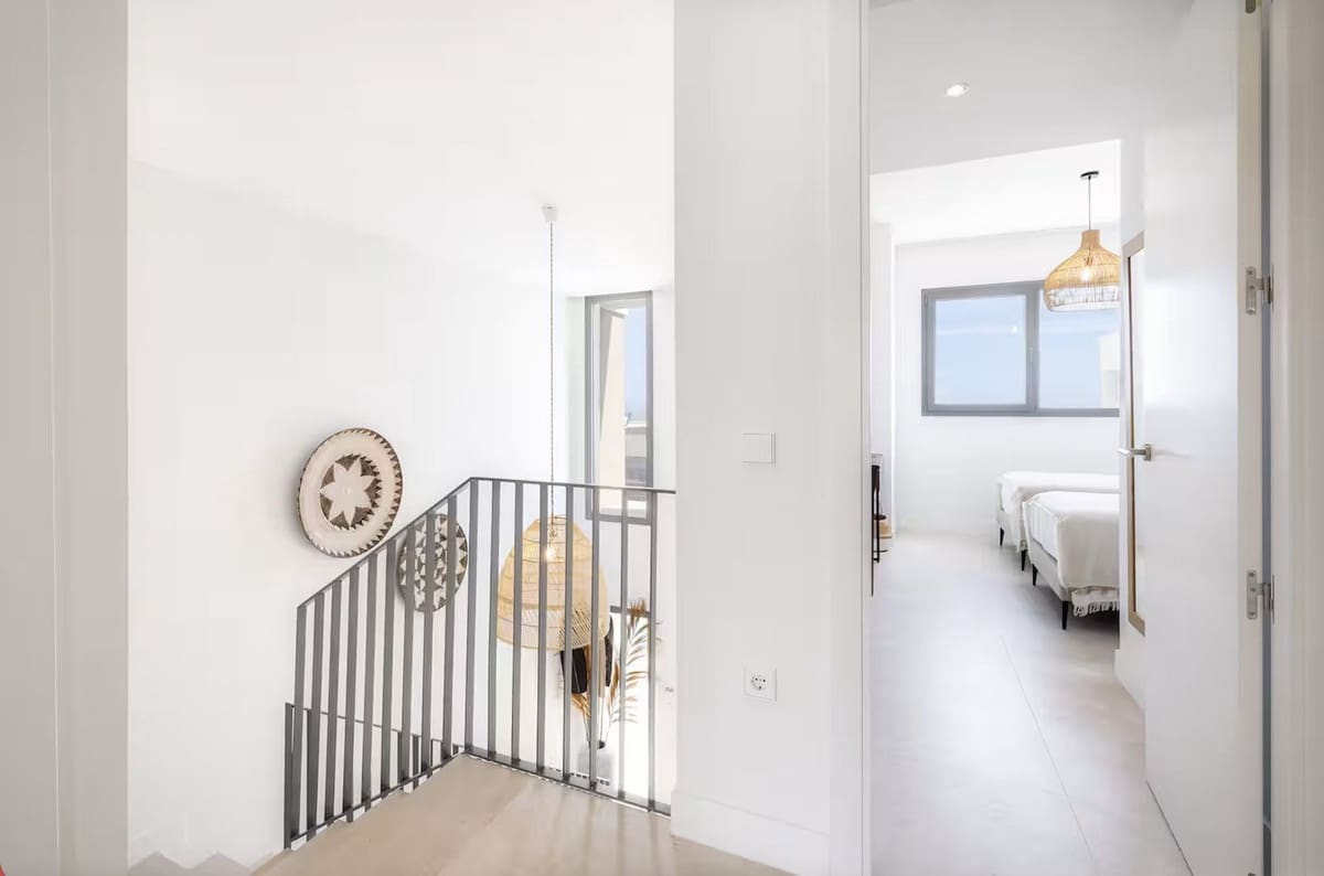 3 bedroom Townhouse for sale in El Chaparral - € 850,000 (Ref: 9413398)