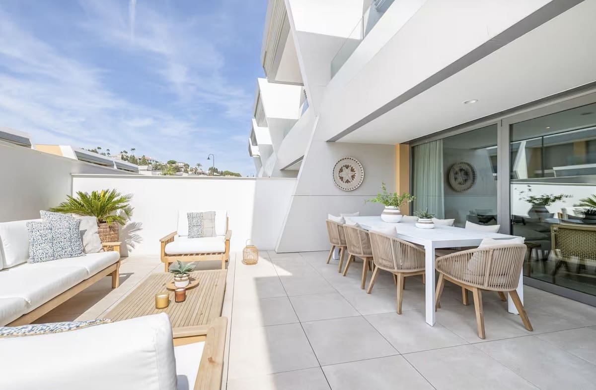 3 bedroom Townhouse for sale in El Chaparral - € 850,000 (Ref: 9413398)