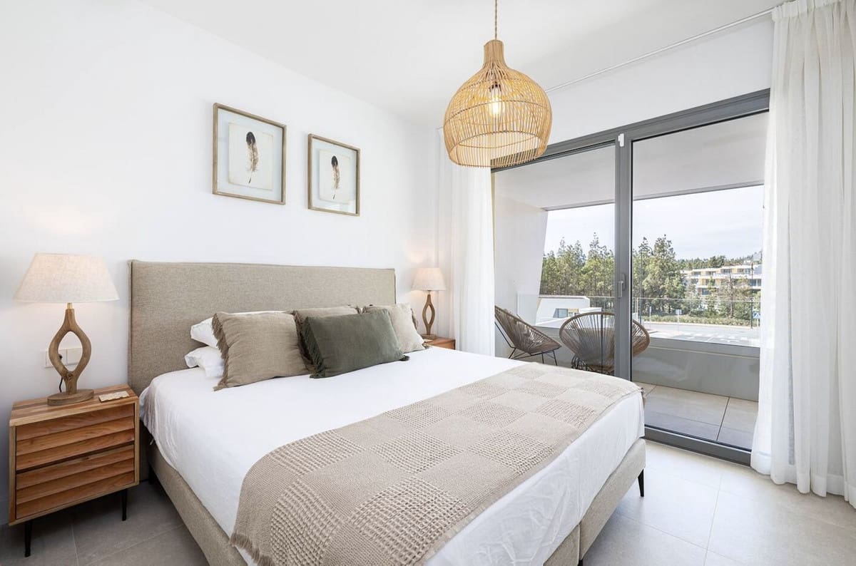 3 bedroom Townhouse for sale in El Chaparral - € 850,000 (Ref: 9413398)